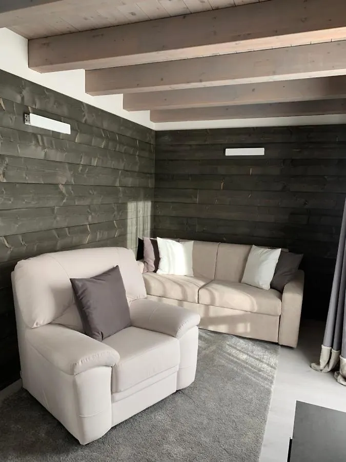 Alpin Star Apartment Temu Italy