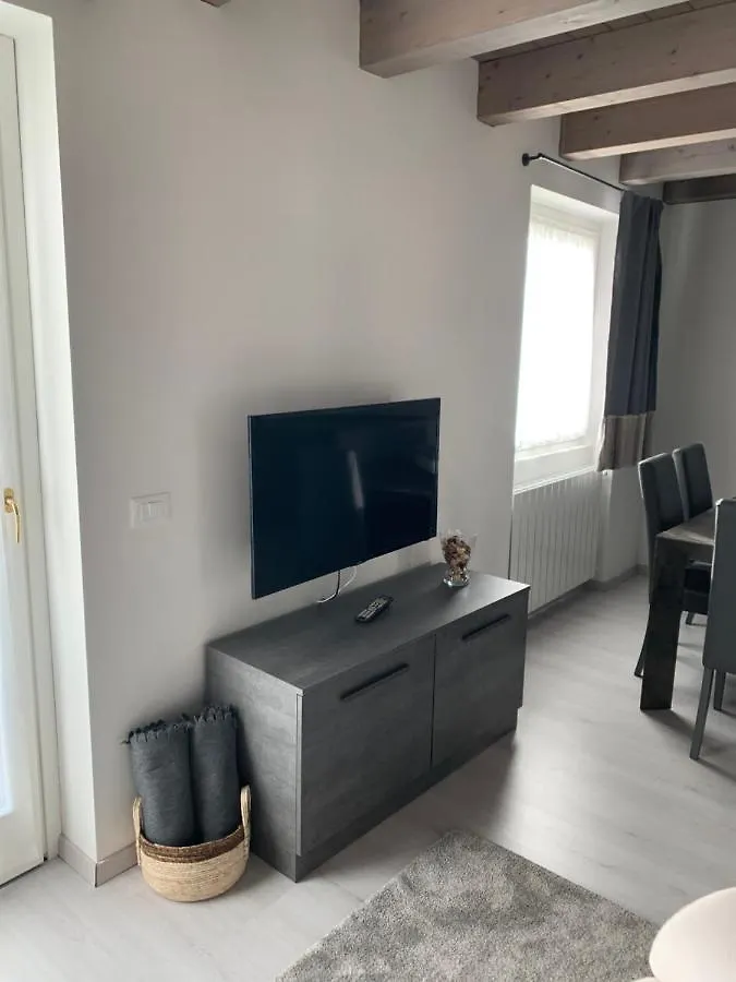 Alpin Star Apartment Temu Italy